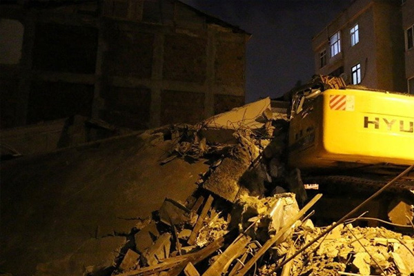 4.5 milyon TL'lik gecekonduyu yıktılar