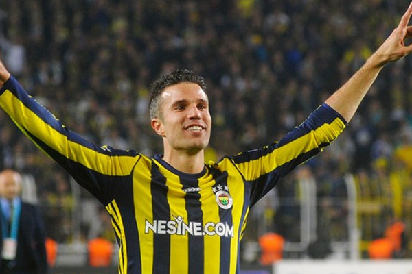 Digiturk'ten Robin van Persie'ye sansür