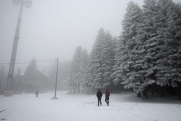 Uludağ'da kar kalınlığı 10 santimetre