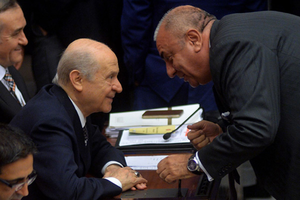 Bahçeli'den Türkeş açıklaması