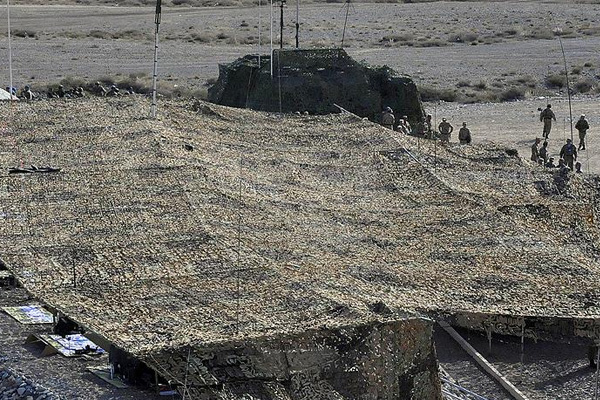 Çin'den 'sır' tatbikat