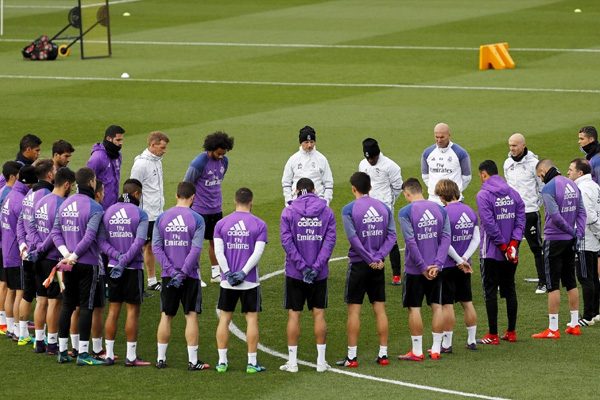 Real Madrid’den ’Chapecoense’ için saygı duruşu