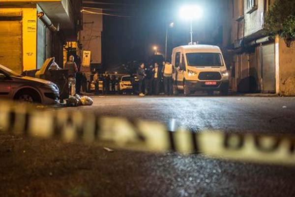 Kahvehaneye silahlı saldırı