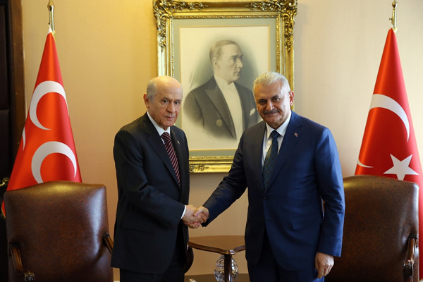 Anayasa'da 2 pürüz kaldı