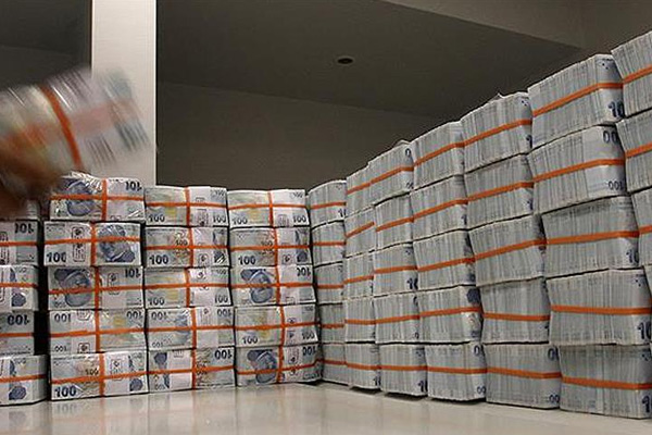 Türkiye'de 100 binden fazla milyoner var