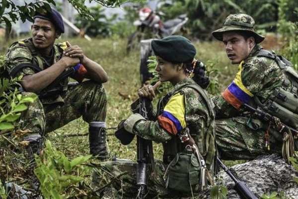 Kolombiya Senatosu, FARC ile 'yeni' anlaşmayı onayladı