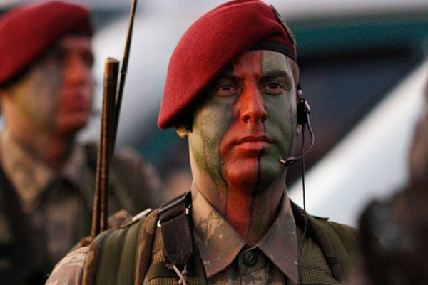 'Bordo bereli' olmak için son gün