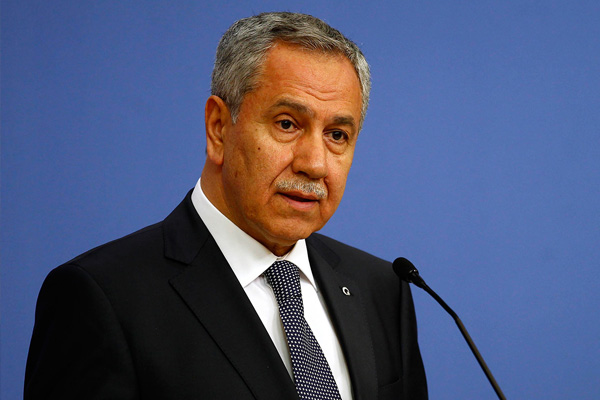 Emekli generalin ilginç Arınç anısı