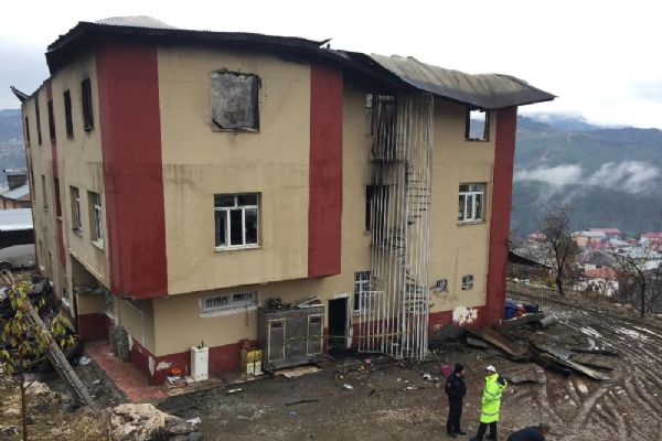 Adana'daki yangın için 3 savcı görevlendirildi