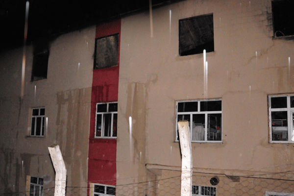 Aladağ'daki yangına ilişkin yayın yasağı kaldırıldı