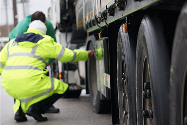 Zorunlu kış lastiği uygulaması başladı
