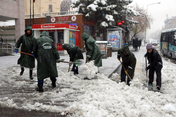 Karaman'da kar tatili