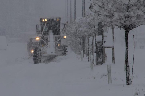 Kar nedeniyle 441 yerleşim biriminin yolu kapandı