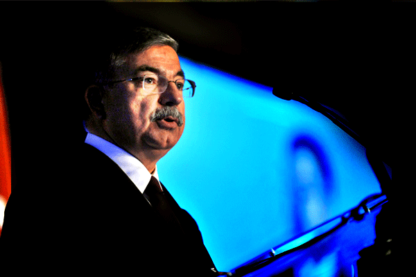 MEB, 3 bin 592 personeli göreve iade etti