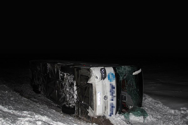 Sivas'ta kaza: 32 yaralı