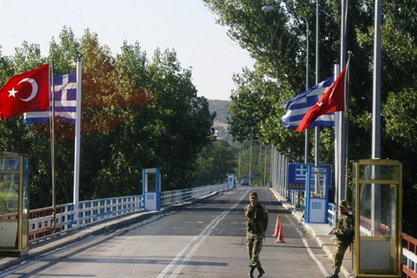 İpsala Sınır Kapısı'nda geçişler başladı