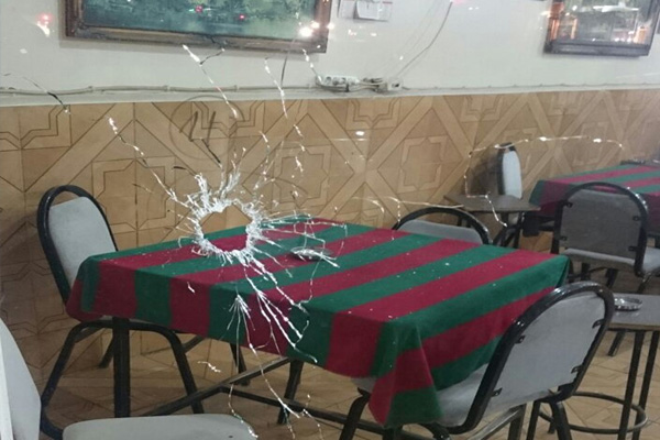 Diyarbakır'da iş yerlerine ateş açıldı: 2 yaralı