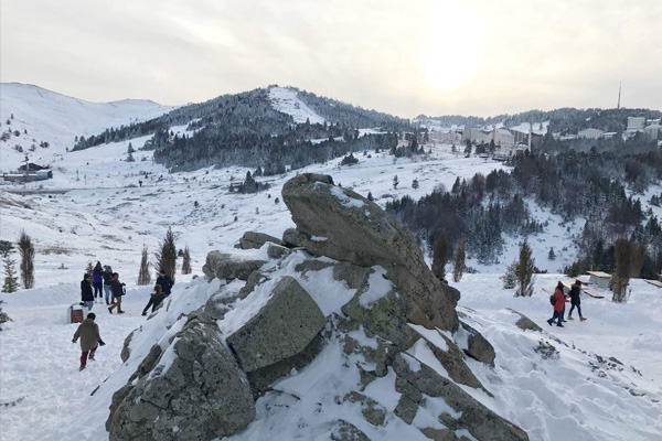 Uludağ’da kar kalınlığı 50 santimetreye ulaştı