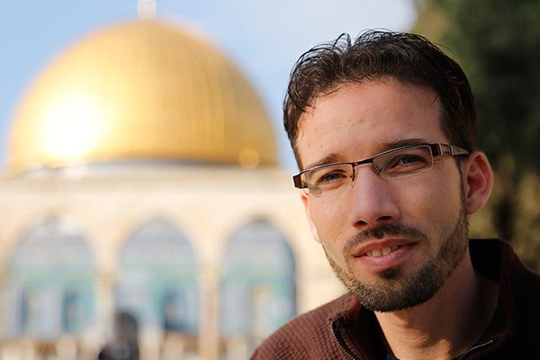 Mescid-i Aksa'nın gönüllü müezzini: Hiç kimse ezanı yasaklayamaz