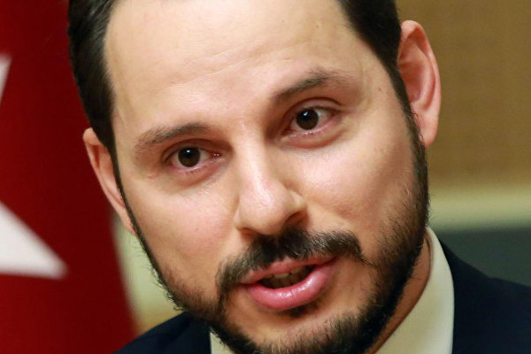 Wikileaks, Bakan Albayrak’a ait olduğunu iddia ettiği mailleri yayınladı