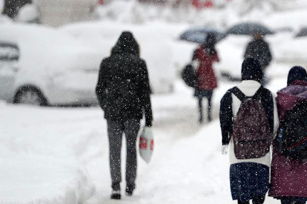 Van'da eğitime kar engeli