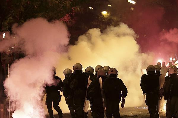 Yunanistan'da Alexis protestosu