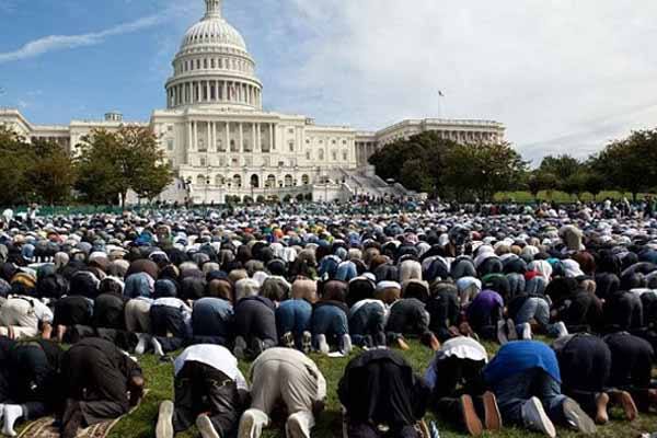 ABD'li Müslümanlardan Trump'a uyarı mektubu