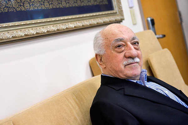 FETÖ'nün ABD'deki okulu battı