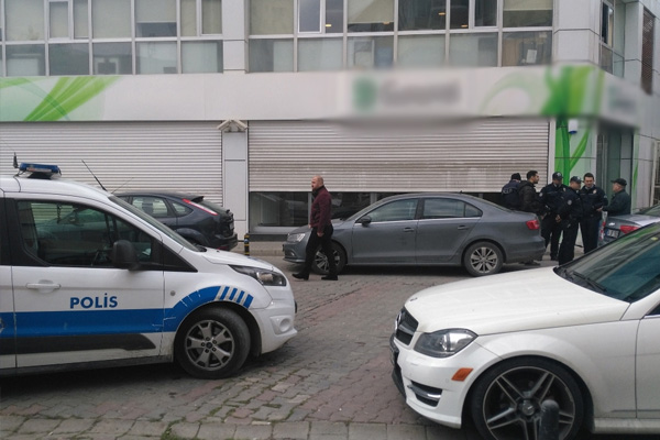 İstanbul’da silahlı banka soygunu
