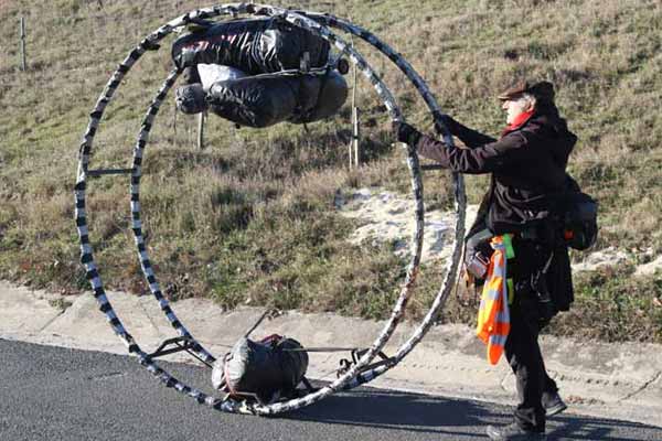 Almanya'dan İran'a çemberli yolculuk