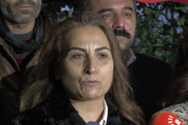 Aysel Tuğluk, Figen Yüksekdağ’ı ziyaret etti