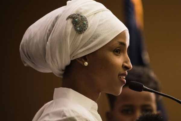 ABD'de Müslüman milletvekiline 'İslamofobik tehdit'