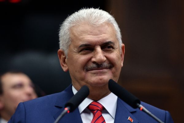 Başbakan açıkladı: 5 bin kişi acil ihtiyaçlar için kamuya alınacak