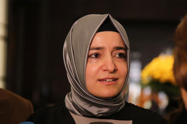 Aile Bakanlığı 'hamileye tekme' olayına müdahil olacak