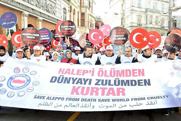 Halep'teki siviller için yürüdüler