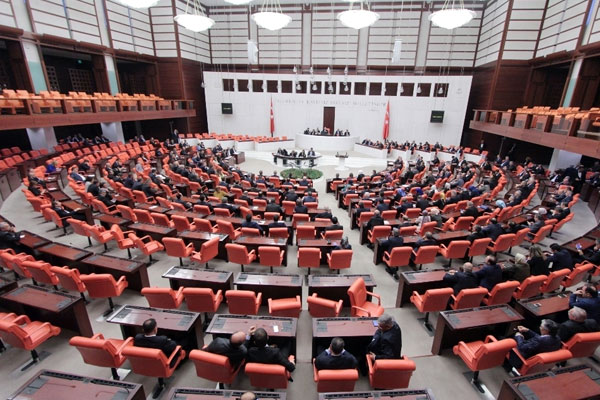 TBMM'de ’hendek’ tartışması
