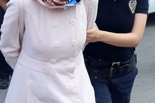 Manisa’da FETÖ ablalarına operasyon