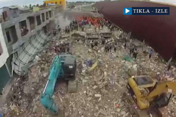 Endonezya'daki deprem havadan görüntülendi