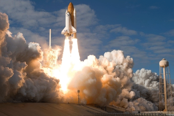 Çin yeni uydusunu uzaya fırlattı