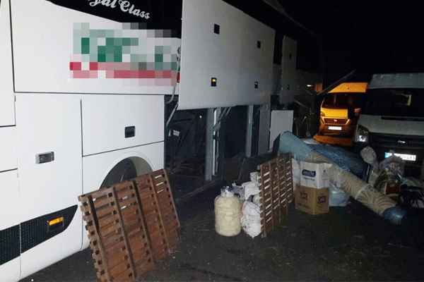 8 bin 400 paket kaçak sigara ele geçirildi