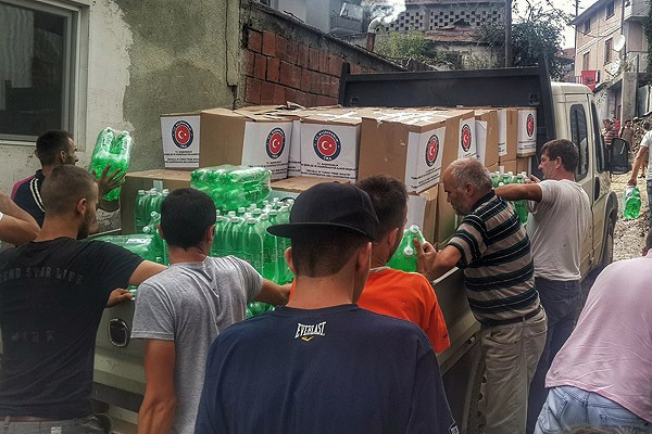 TİKA'dan Makedonya'ya afet yardımı