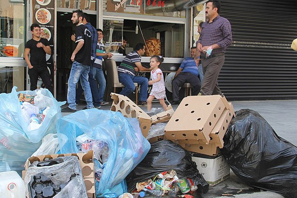 Hakkari sokaklarında çöp krizi