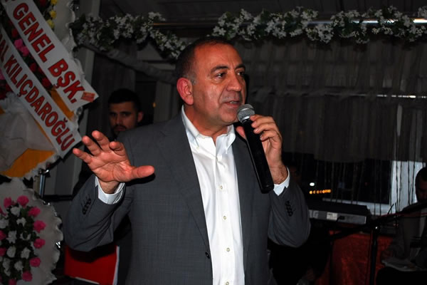 Gürsel Tekin: Bu seçimi CHP kazanacak