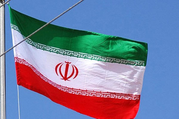 İran'dan Yahudi gazetesine izin