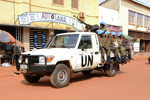 BM'nin Ruandalı arabulucusu, 4 askeri öldürdü