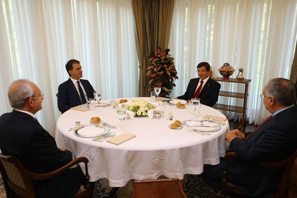 Davutoğlu-Kılıçdaroğlu görüşmesinde ayrıntılar