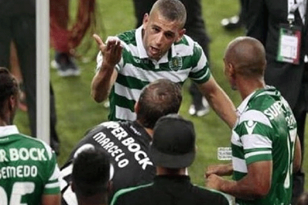 Müslüman futbolcu şampanyaya tepki gösterdi