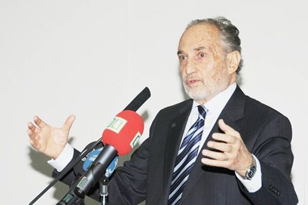 Asiltürk: Suriyeli muhalifler zulmediyor