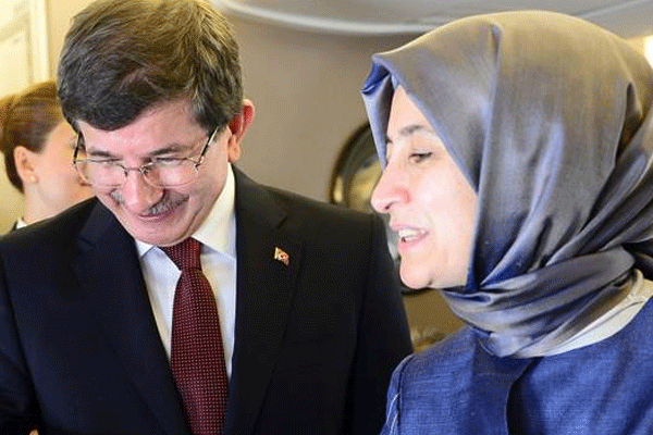 Sare Davutoğlu doğuma katıldı