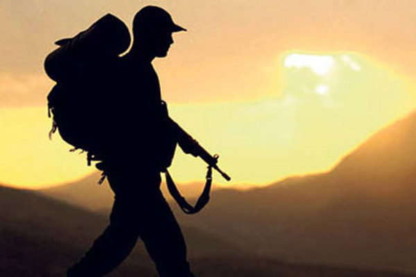 Diyarbakır'da 1 asker hayatını kaybetti